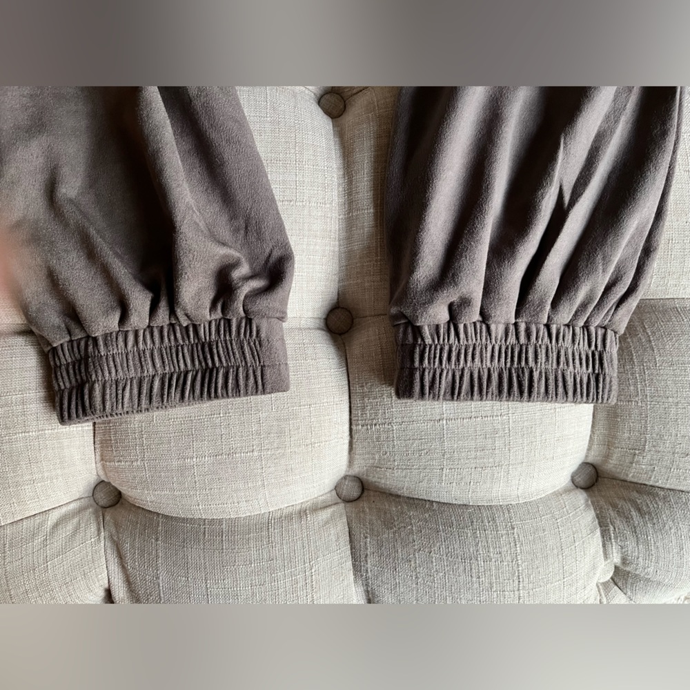 Women’s Joggers NWT - Picture 5 of 7